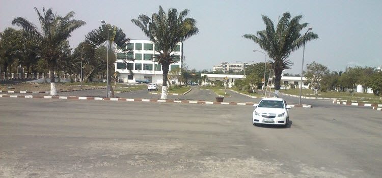 Học Bằng Lái Xe Ô tô Quận 12 B1 B2 C Đậu 100% – THI SỚM 2025